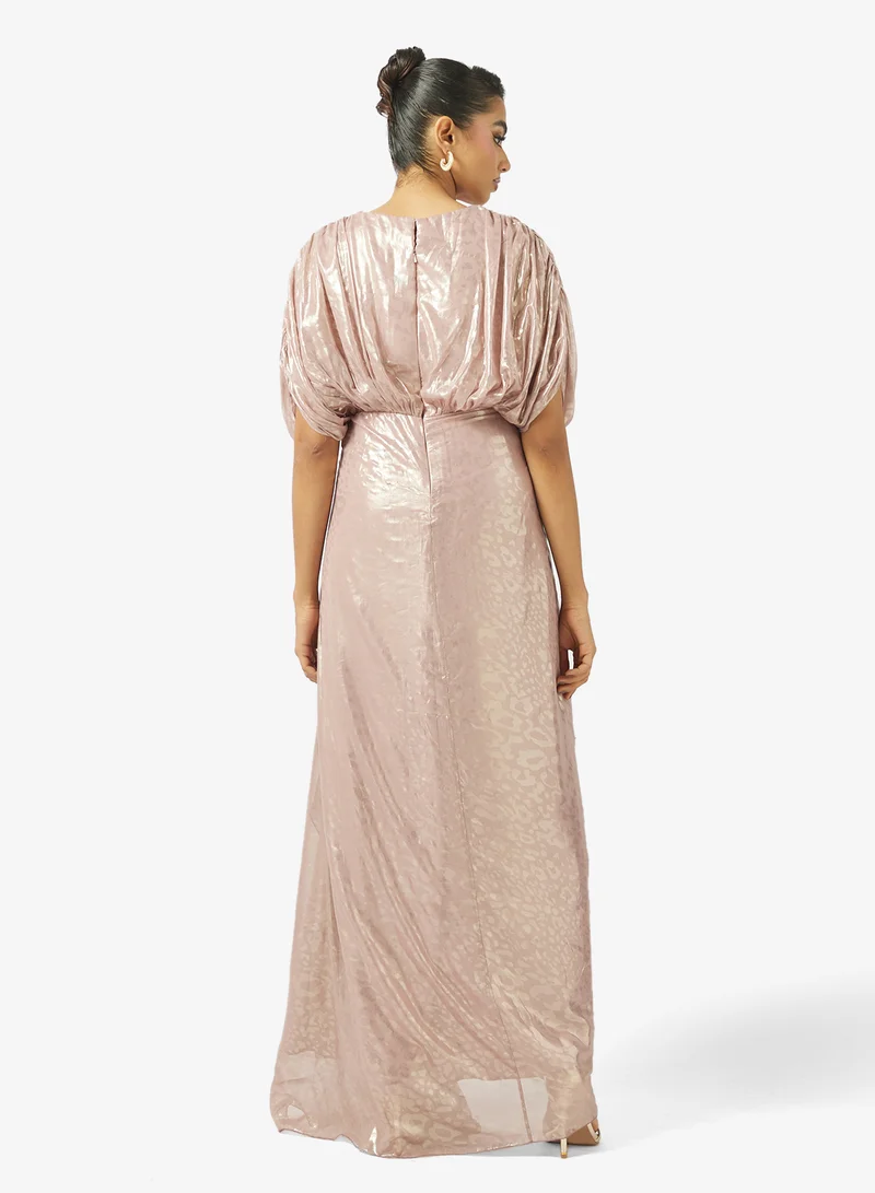 جولدن ابل فستان ماكسي بأكمام بطول الكوع